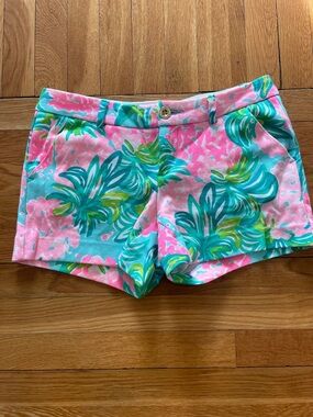 Lilly Pulitzer Callahan Shorts Size 2